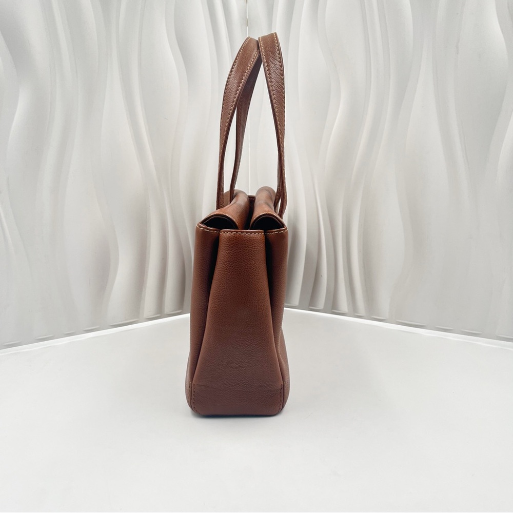 CHANEL Vintage Caviar Leather Tote Bag Caramel Brown Silver Hardware - Picture 4 of 12